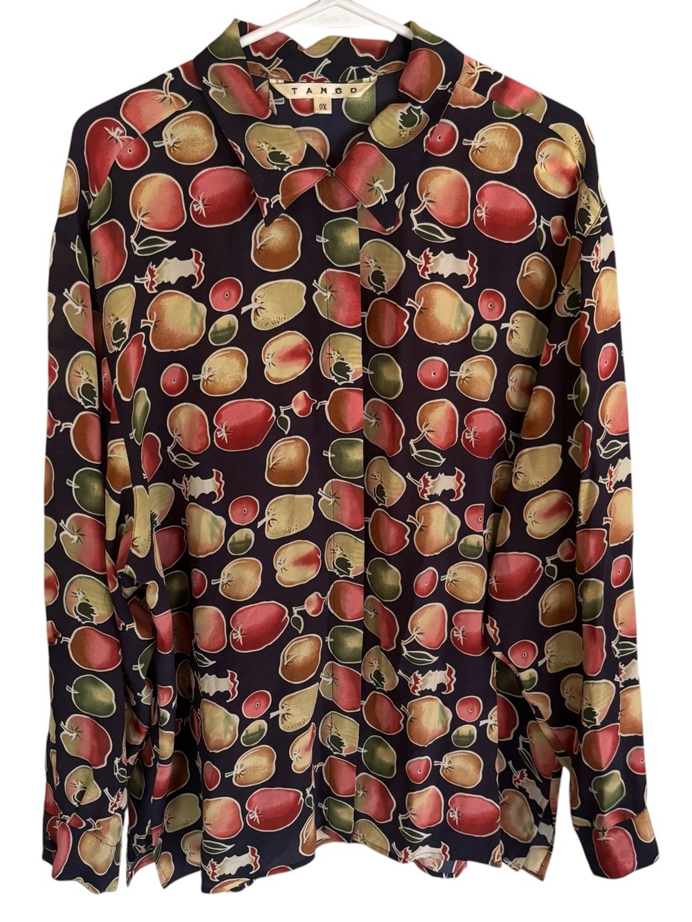 Vintage Tango 100% Silk Fruit Print Blouse Size 0X Novelty Apples Button Front